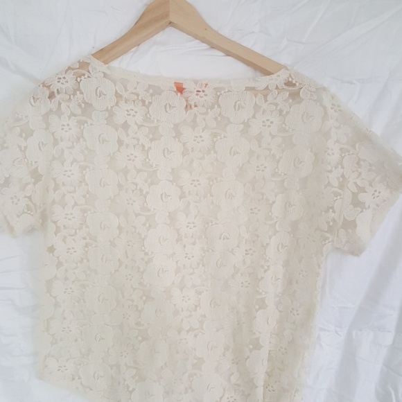 Joe Fresh lace shirt - Picture 4 of 4